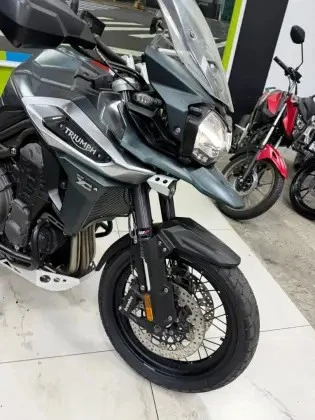 TRIUMPH TIGER 1200 XCA