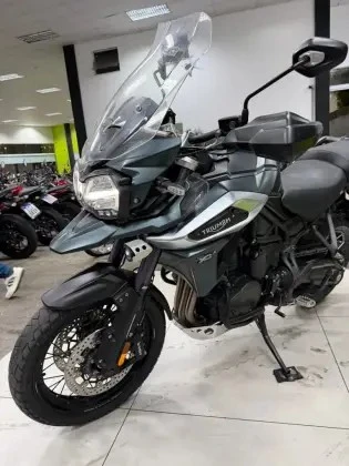 TRIUMPH TIGER 1200 XCA
