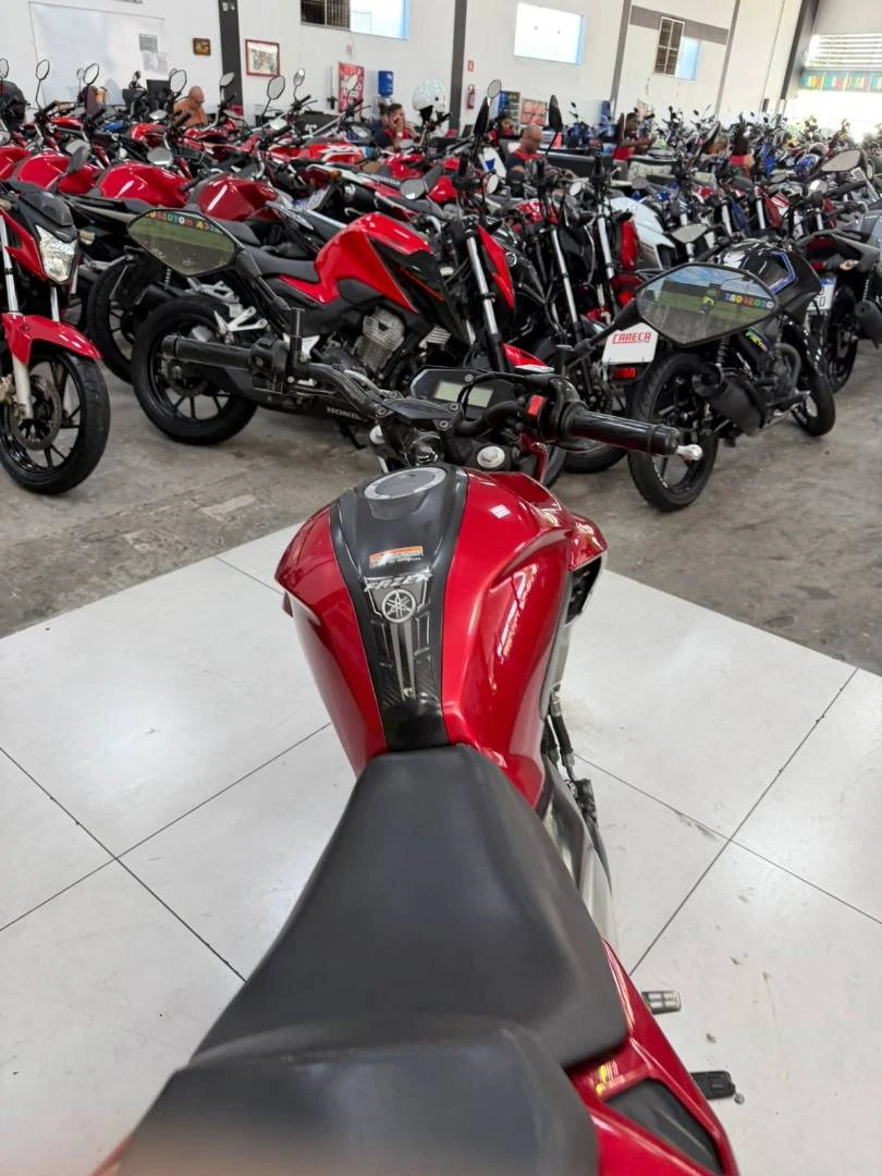 YAMAHA FZ25 FAZER ABS