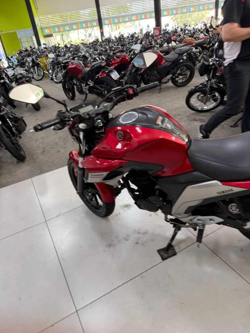 YAMAHA FZ25 FAZER ABS