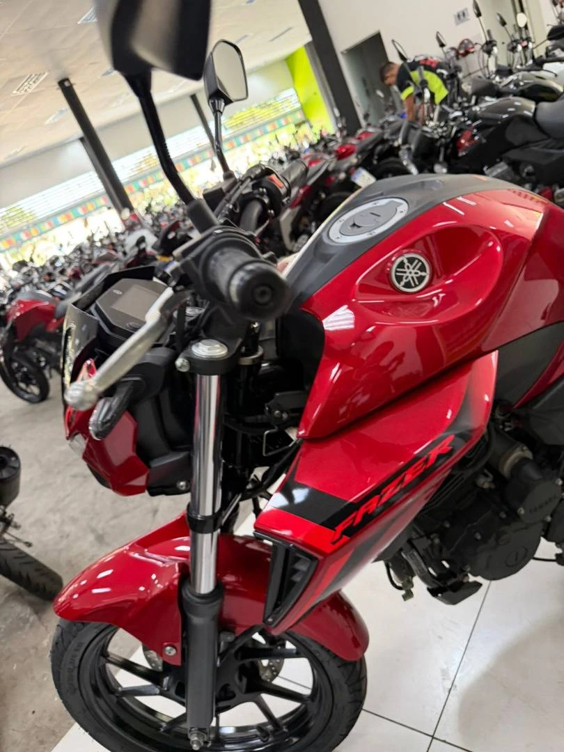 YAMAHA FZ25 FAZER ABS