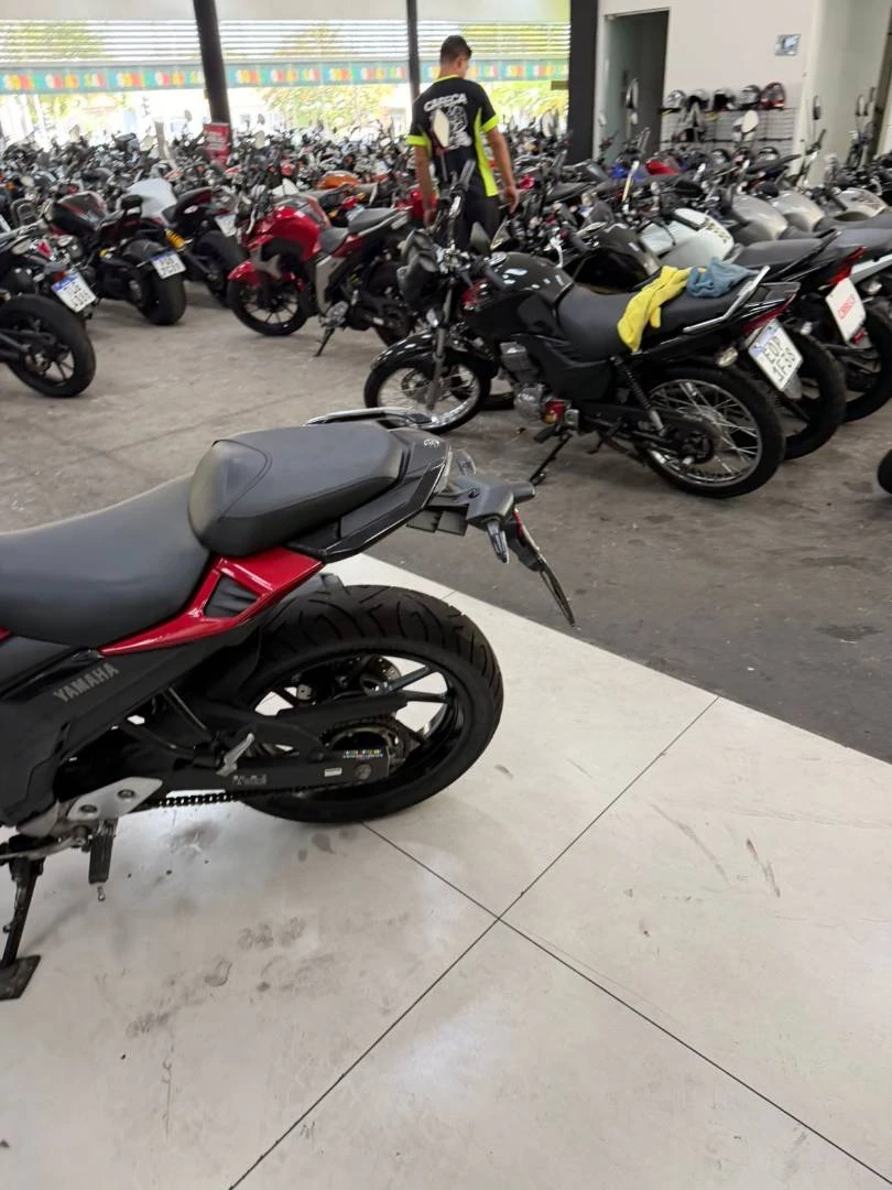 YAMAHA FZ25 FAZER ABS