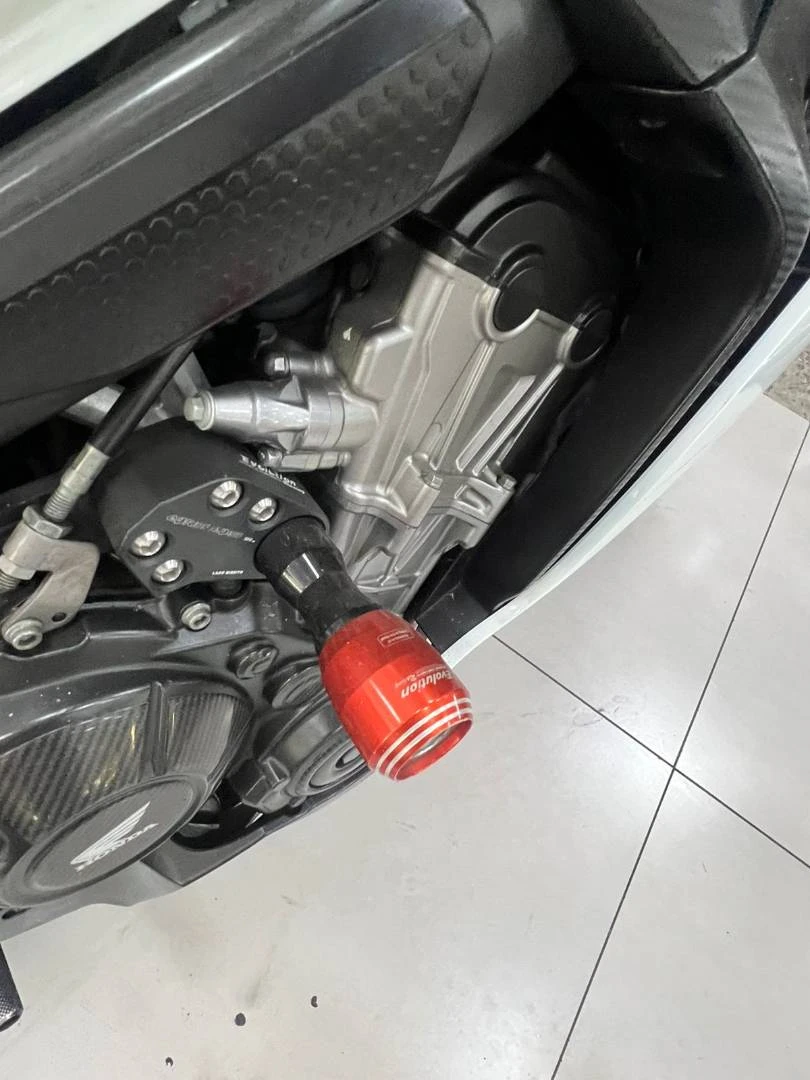 HONDA CBR 650F