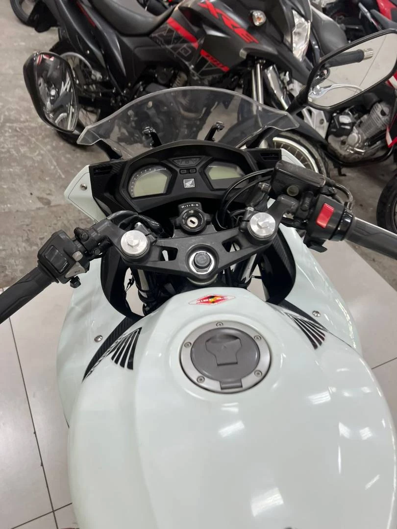 HONDA CBR 650F