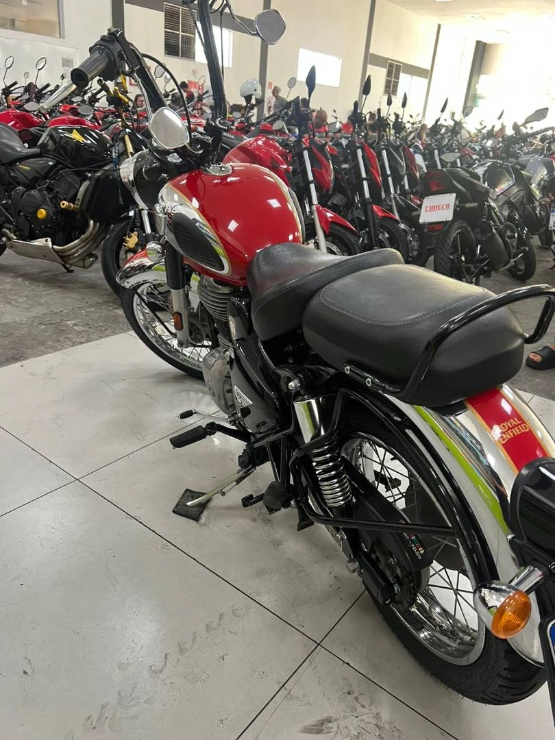 ROYAL ENFIELD CLASSIC 500