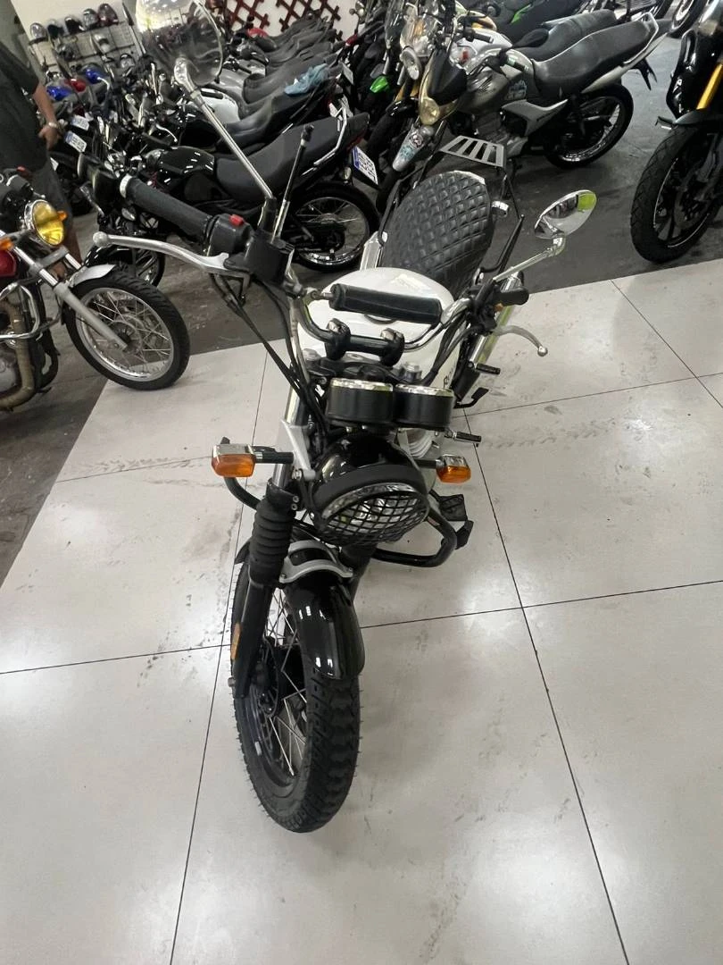 ROYAL ENFIELD INTERCEPTOR 