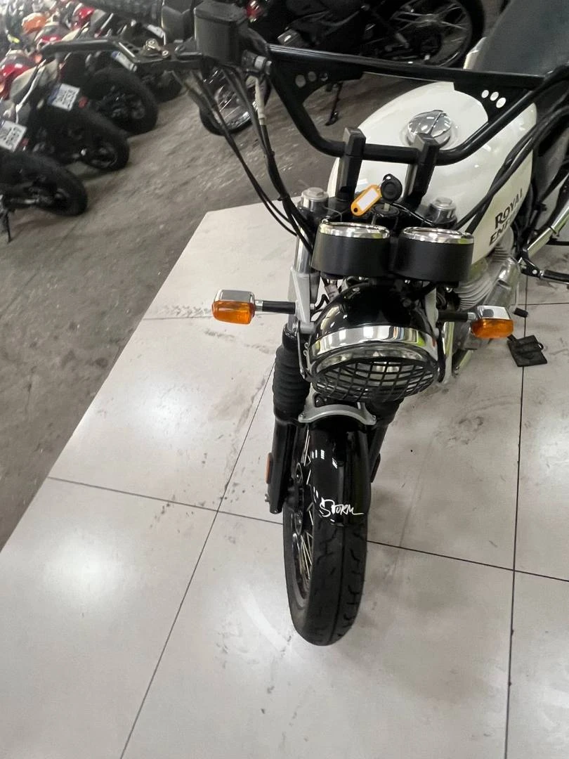ROYAL ENFIELD INTERCEPTOR 