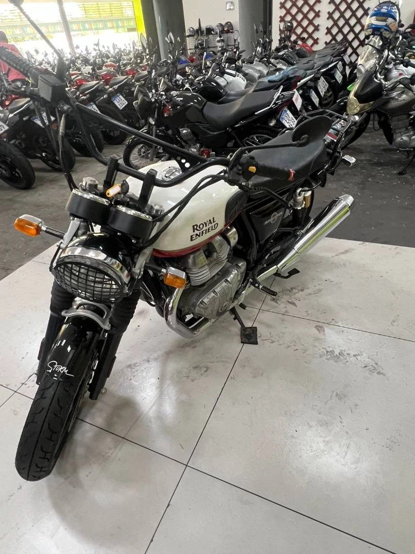 ROYAL ENFIELD INTERCEPTOR 