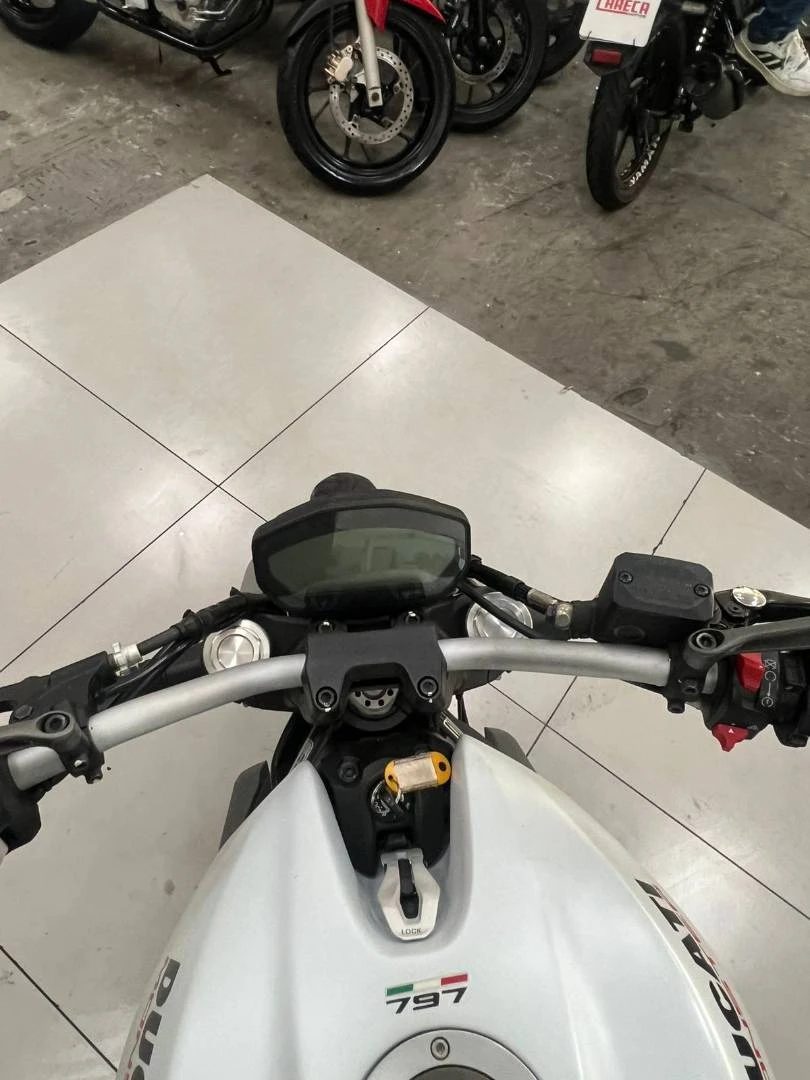 DUCATI MONSTER 797