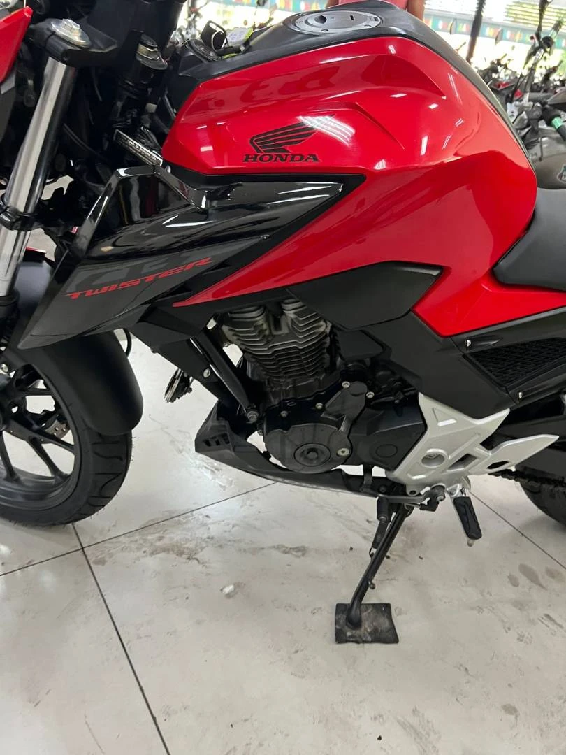 HONDA CB 300F TWISTER ABS