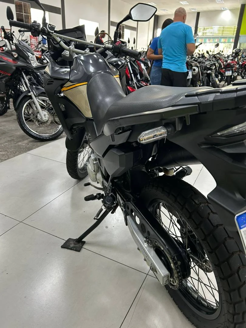 HONDA XRE 300 ADVENTURE