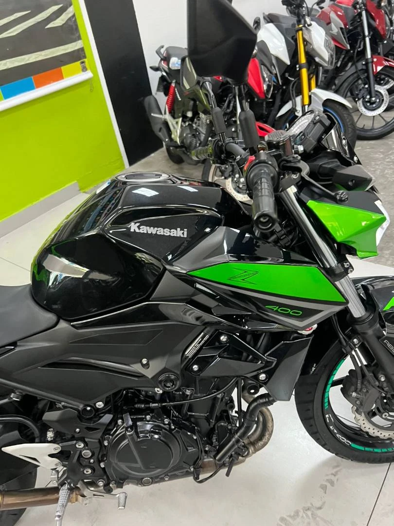 KAWASAKI Z400