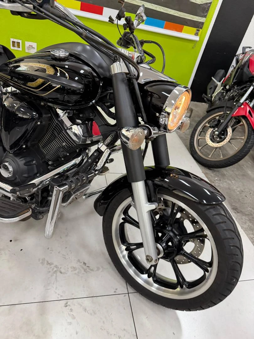 YAMAHA XVS 950A MIDNIGHT STAR