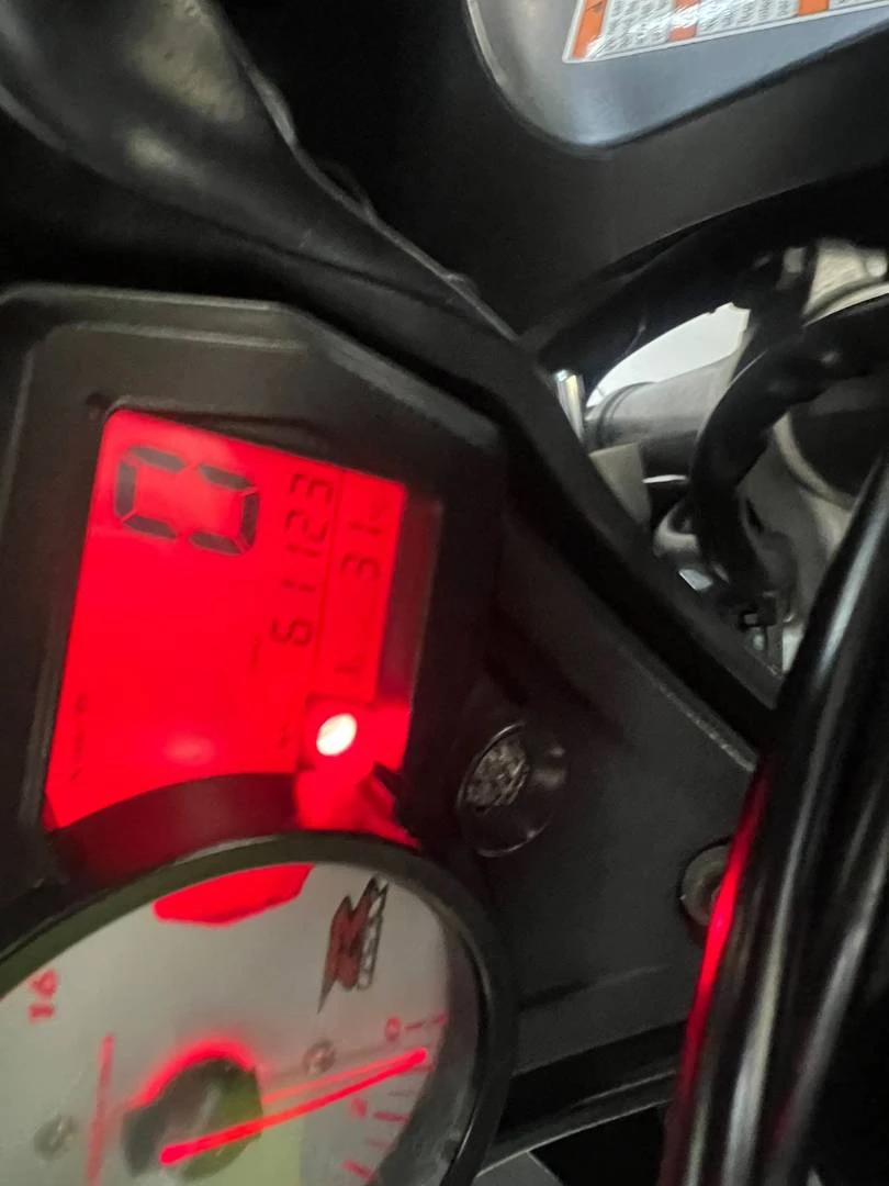 SUZUKI GSX R750 SRAD