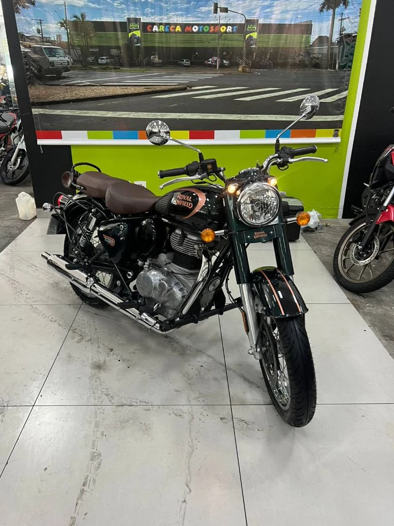 ROYAL ENFIELD CLASSIC 500