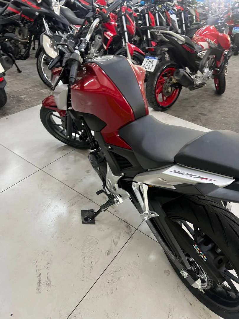 HONDA CB TWISTER ABS