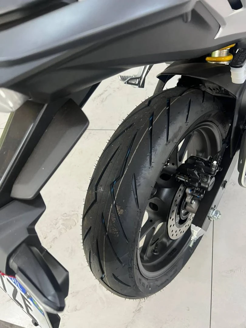HONDA CB TWISTER ABS
