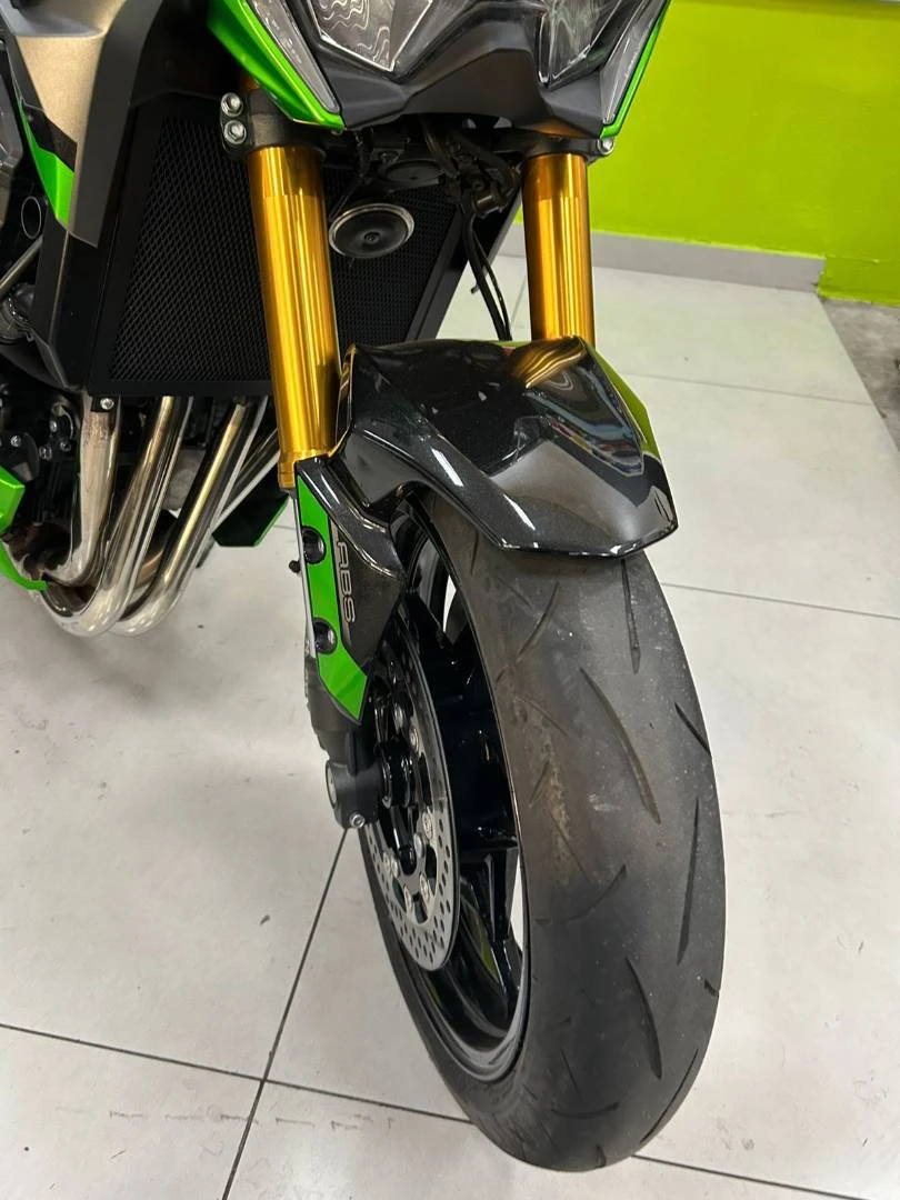 KAWASAKI Z900 R EDITION