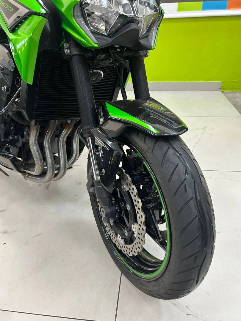 KAWASAKI Z900