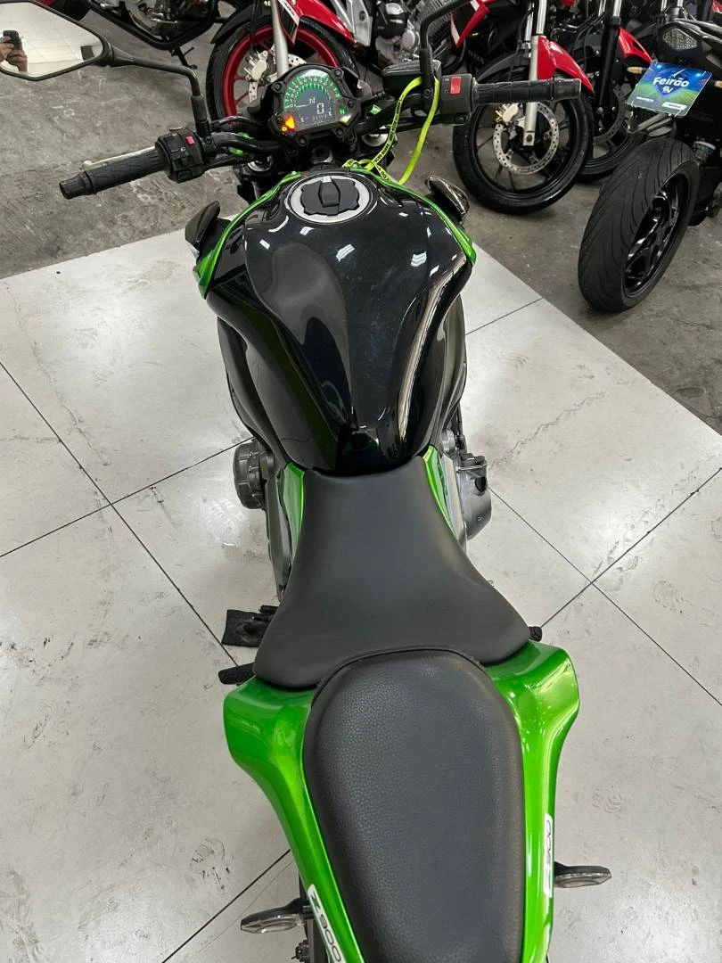 KAWASAKI Z900