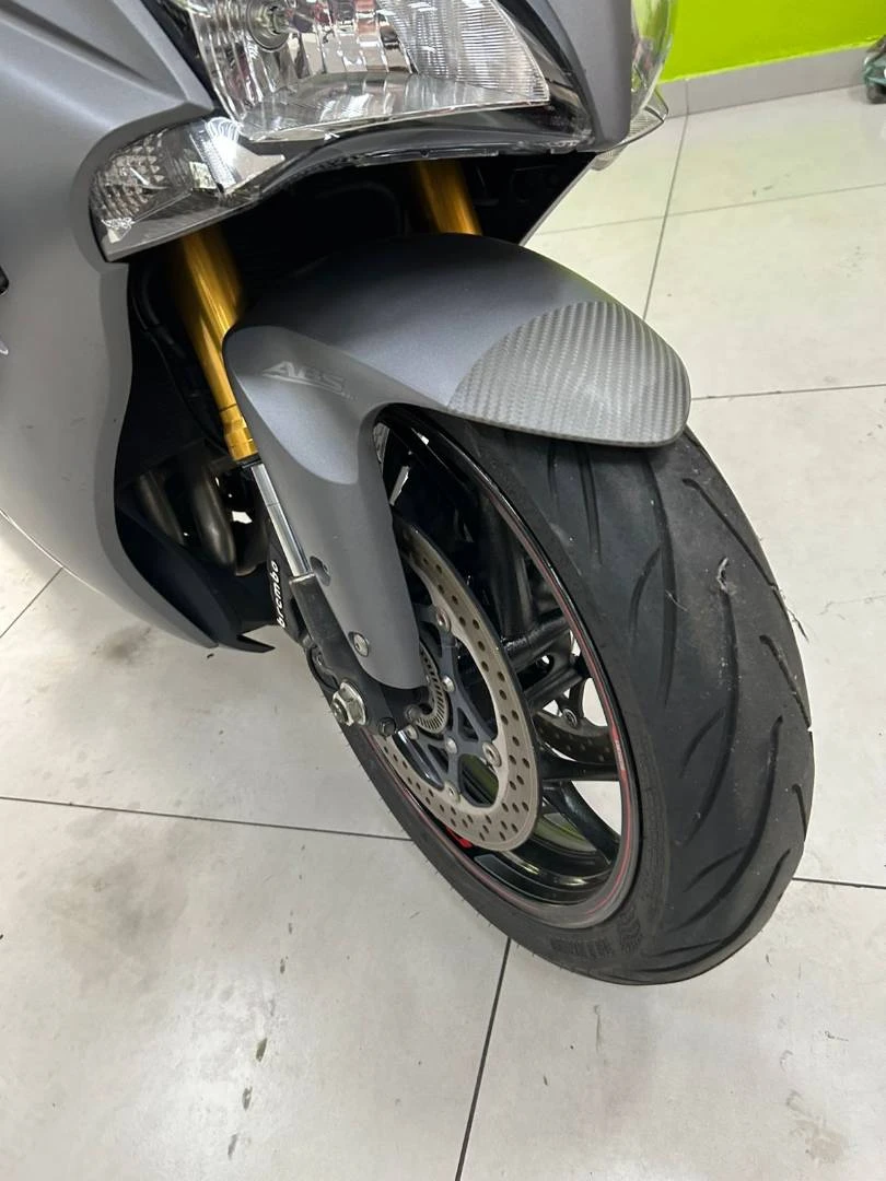 SUZUKI GSX S1000F ABS