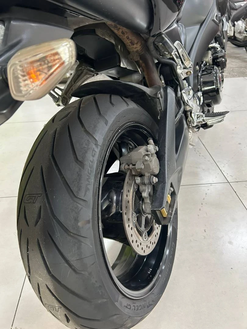 SUZUKI B-KING