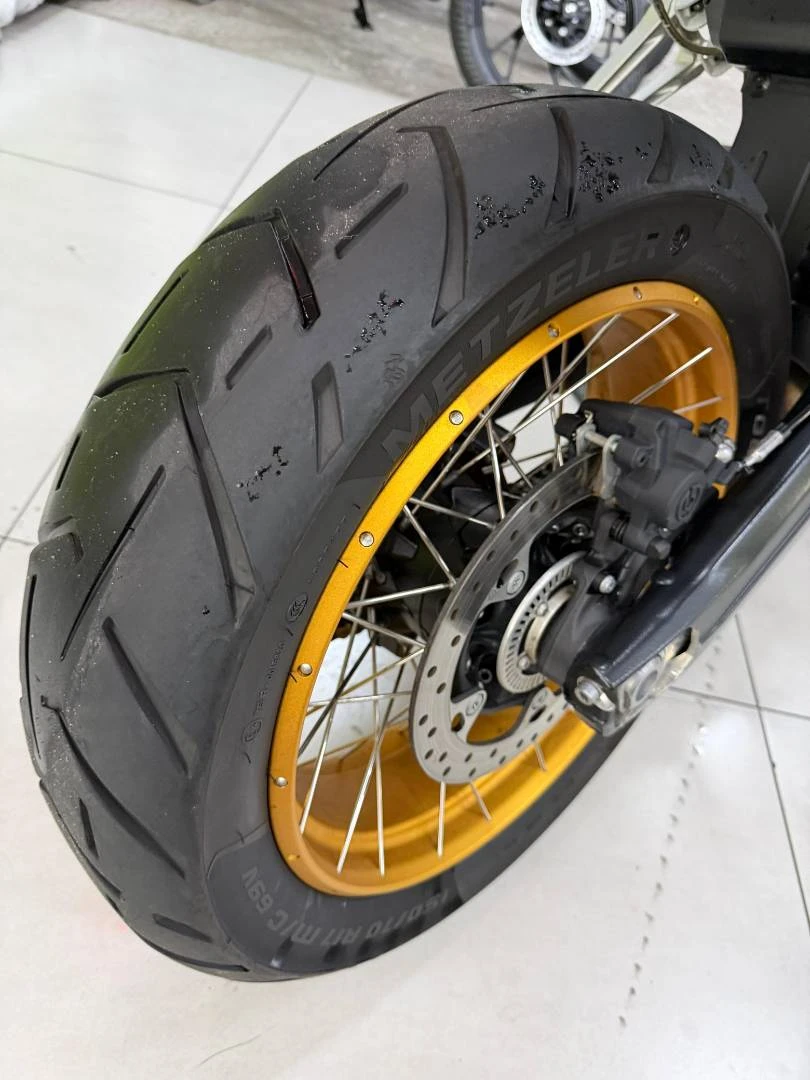 BMW F 900 GS TROPHY