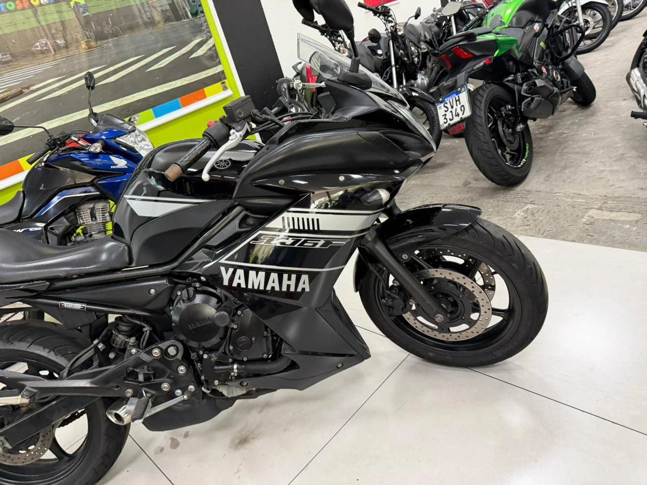 YAMAHA XJ6 F