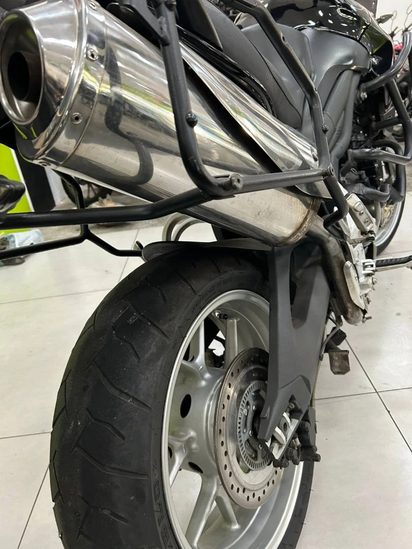 TRIUMPH TIGER 1050