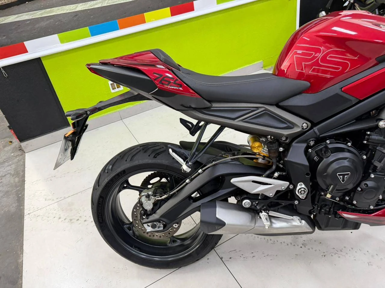 TRIUMPH STREET TRIPLE 765 RS
