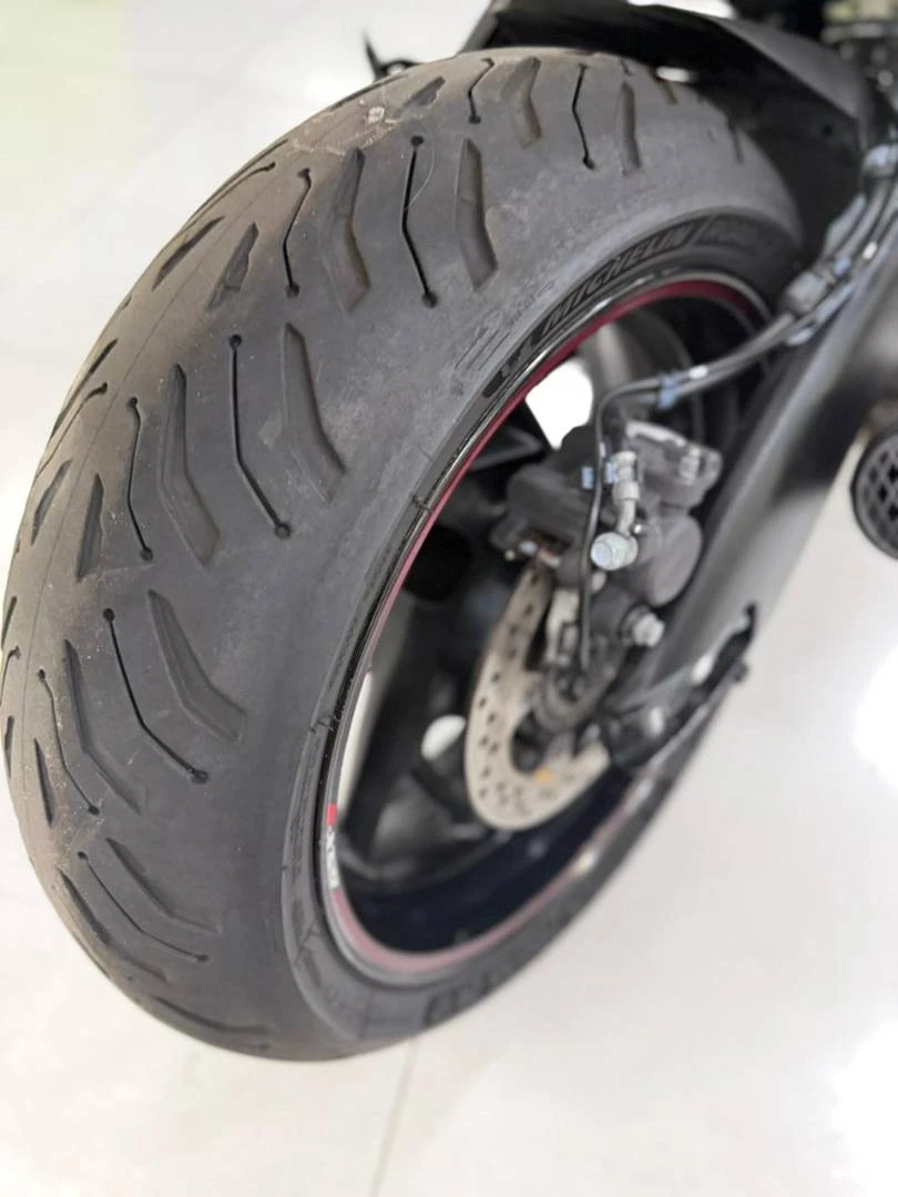 SUZUKI GSX S1000 ABS
