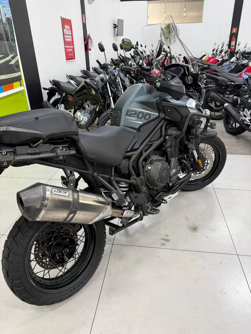 TRIUMPH TIGER 1200 XCA