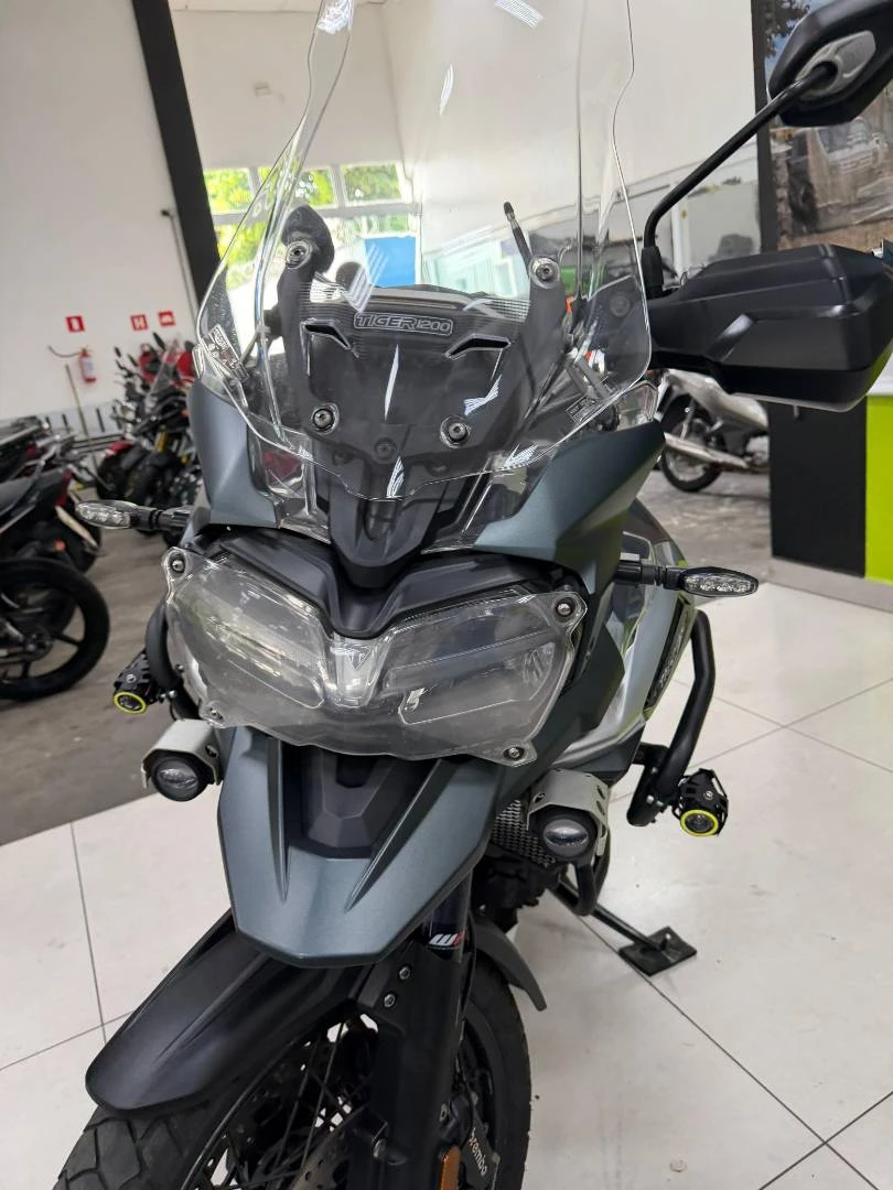 TRIUMPH TIGER 1200 XCA