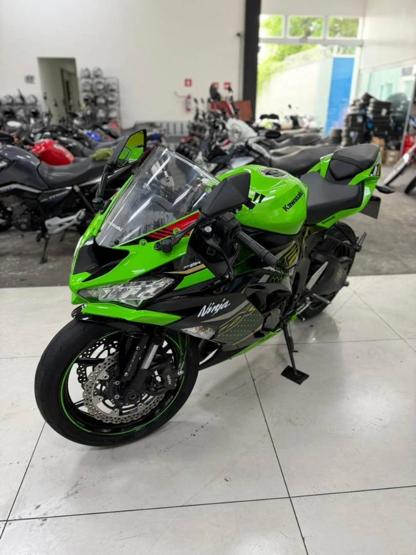 KAWASAKI NINJA ZX-6R
