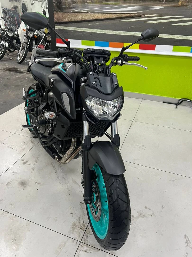 YAMAHA MT-07 CONNECTED ABS