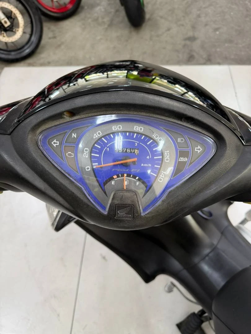 HONDA BIZ 125 ES
