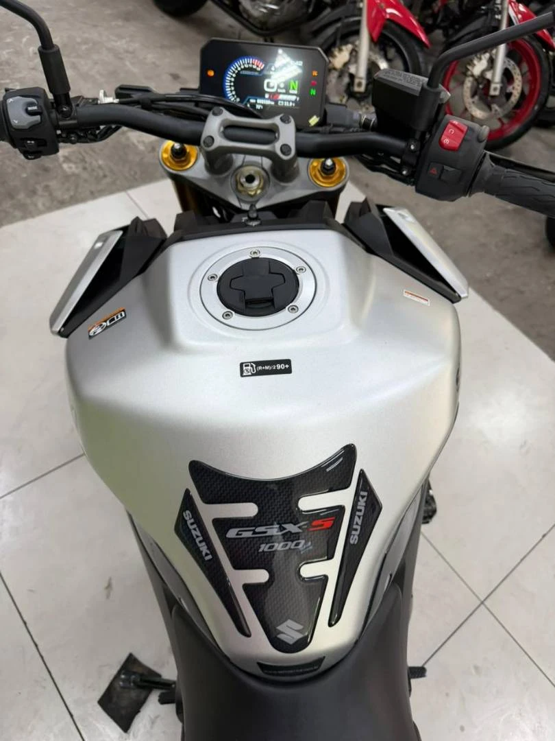 SUZUKI GSX S1000 ABS