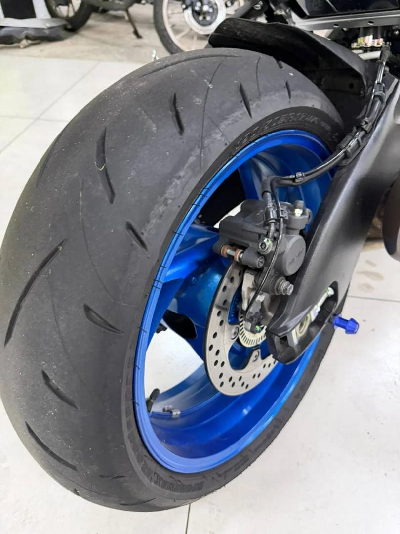 SUZUKI GSX S1000 ABS