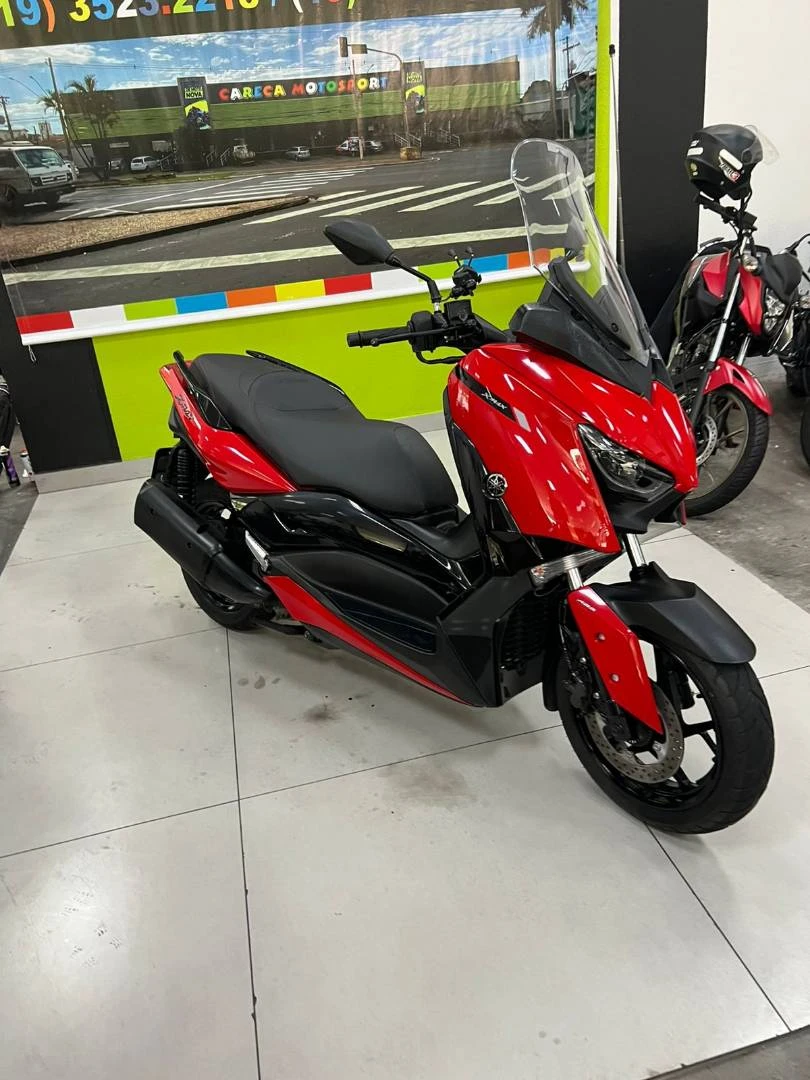 YAMAHA XMAX 250 CONNECTED ABS