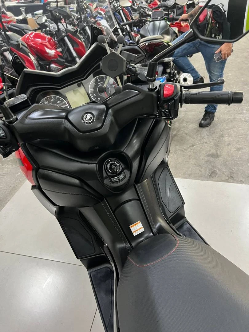 YAMAHA XMAX 250 CONNECTED ABS