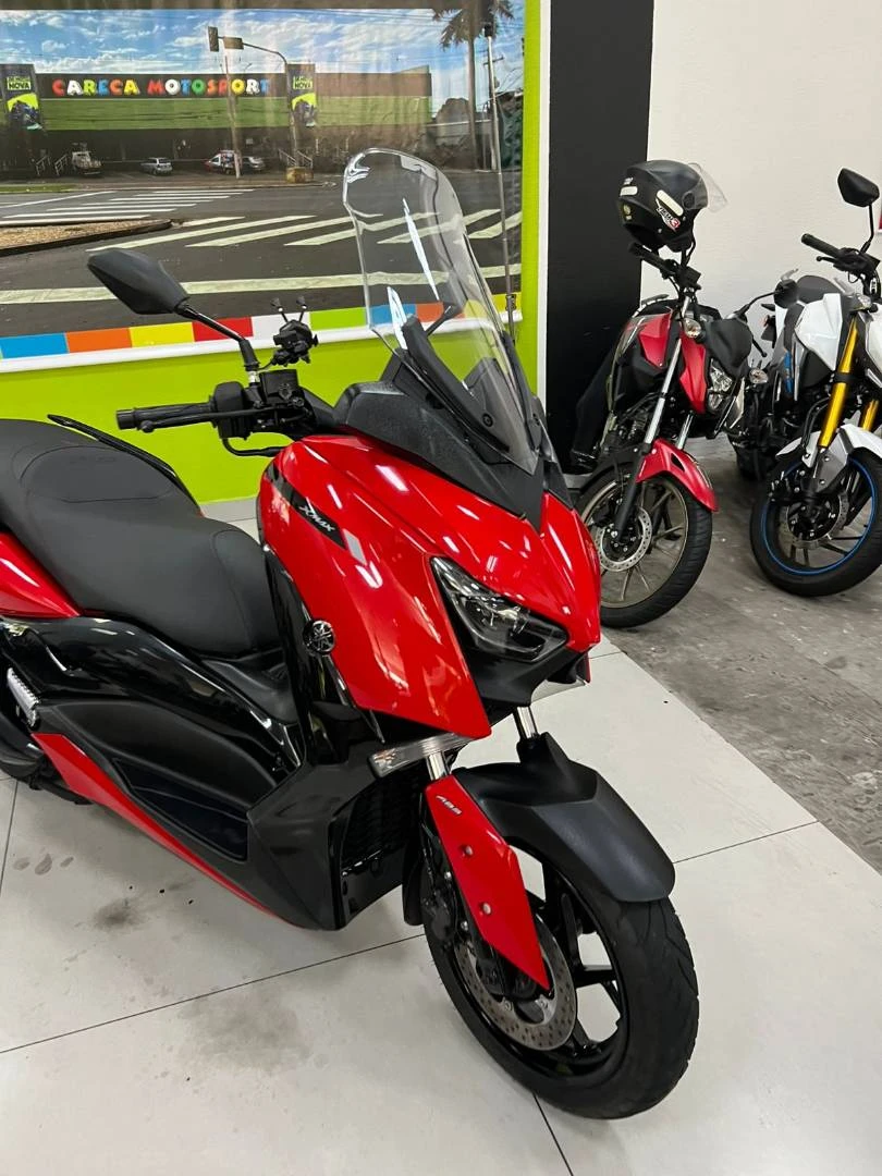 YAMAHA XMAX 250 CONNECTED ABS