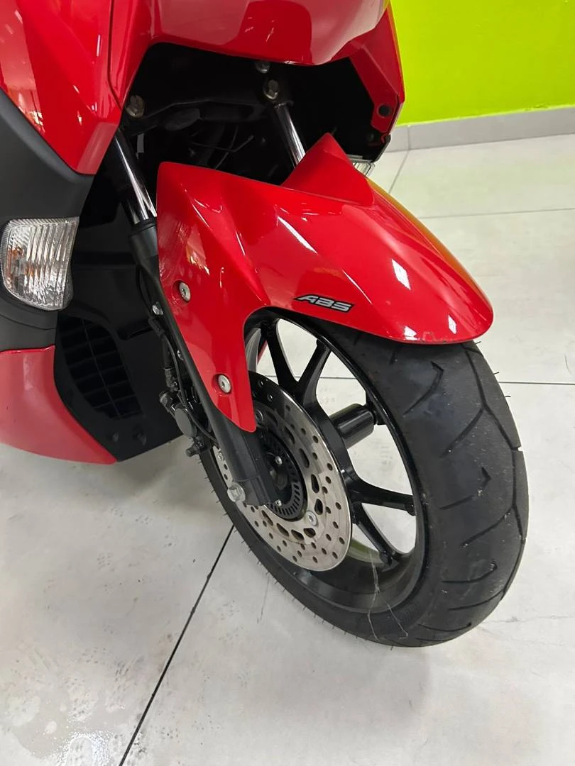 YAMAHA NMAX 160 ABS