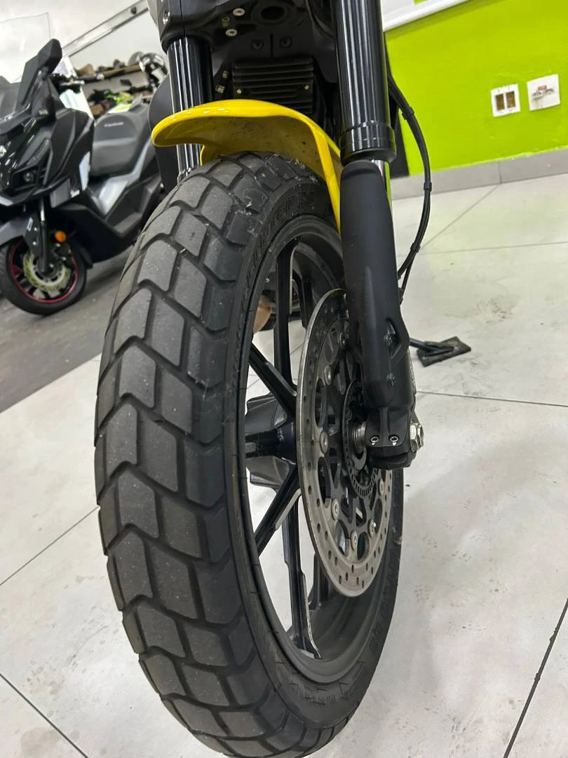 DUCATI SCRAMBLER CLASSIC