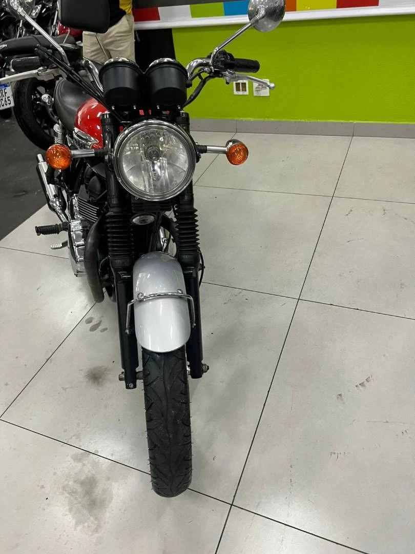 TRIUMPH BONNEVILLE T 100 865
