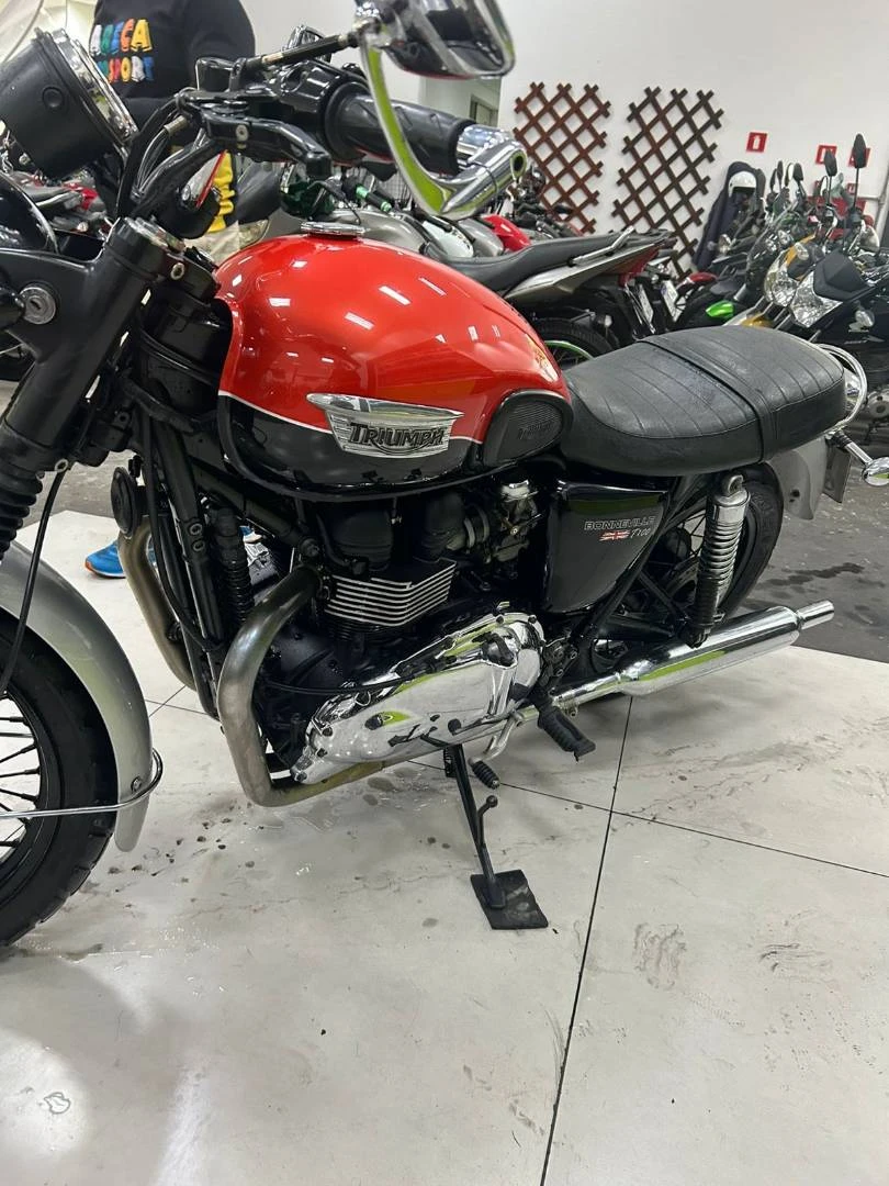 TRIUMPH BONNEVILLE T 100 865
