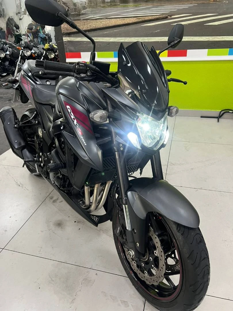 SUZUKI GSX S 750AZ
