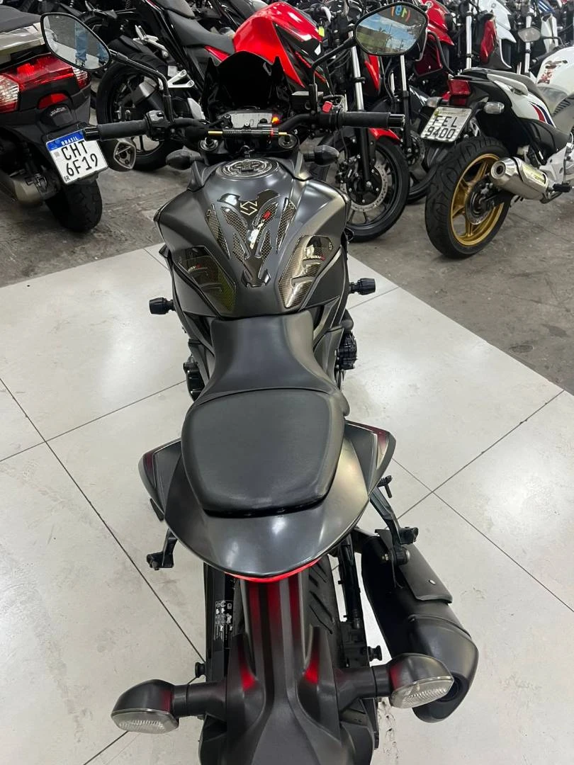 SUZUKI GSX S 750AZ
