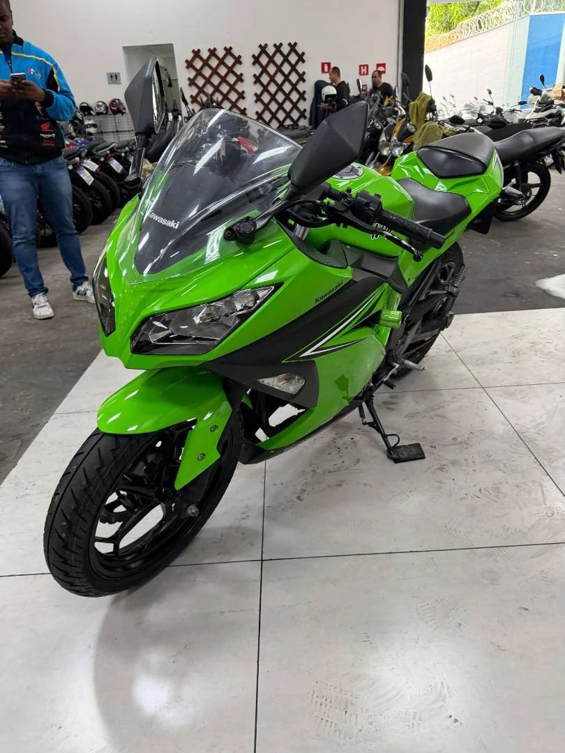 KAWASAKI NINJA 300 ABS