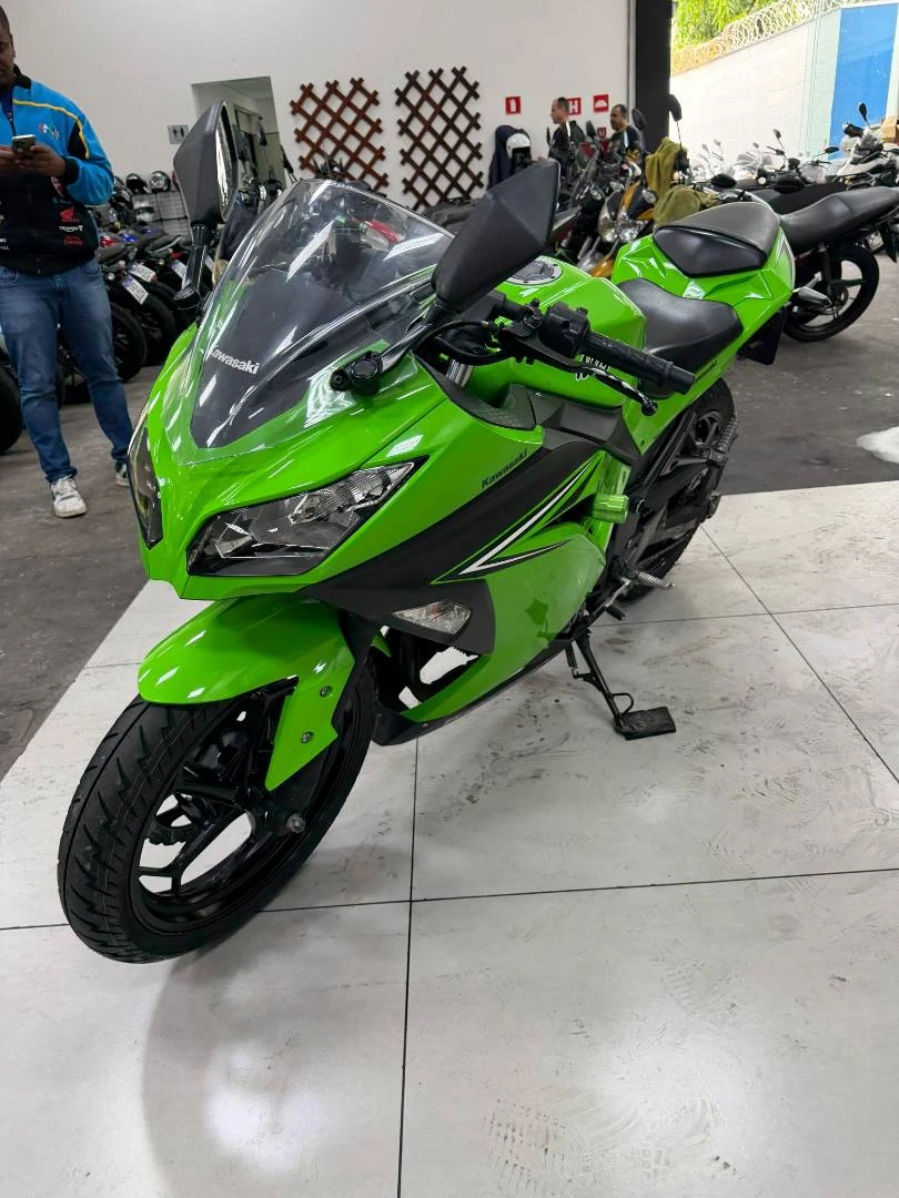 KAWASAKI NINJA 300 ABS