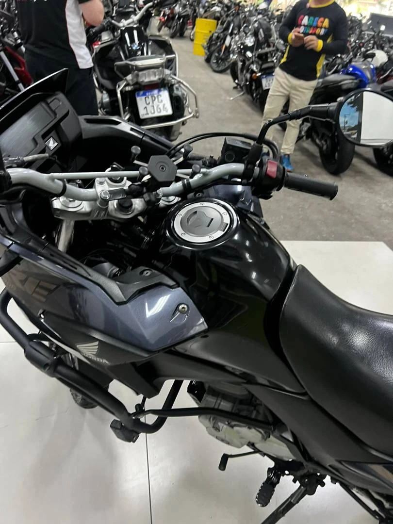 HONDA XRE 300 ABS